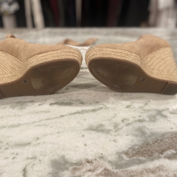 Jessica Simpson Size 7.5 Almond Supreme Microsuede 6" lace up espadrilles - Picture 4 of 5